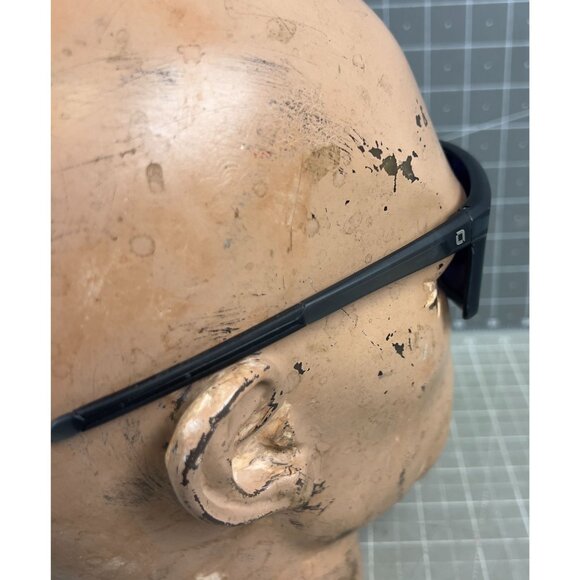 Optic Nerve Stone Cat Matte Crystal Gray Sunglasses W/Polarized Lens 22742 - Picture 3 of 7